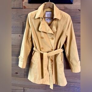 VINTAGE BUTTER YELLOW TRENCH COAT